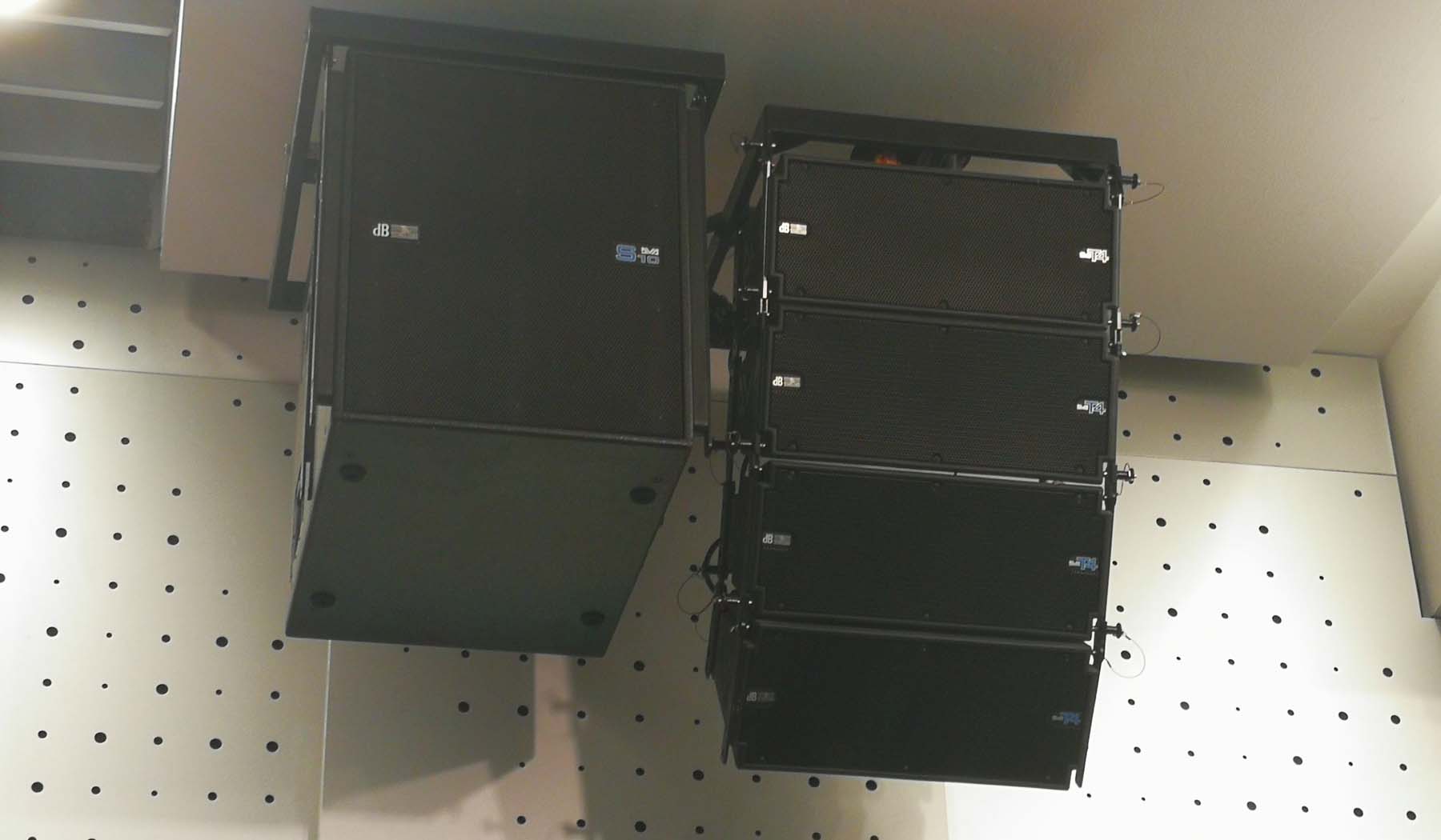 DB Tech Line Array Speaker