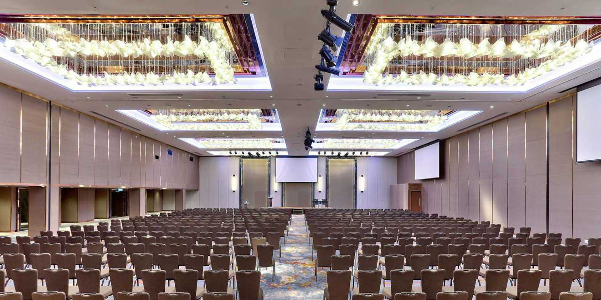 Hilton Hotel KK Ballroom