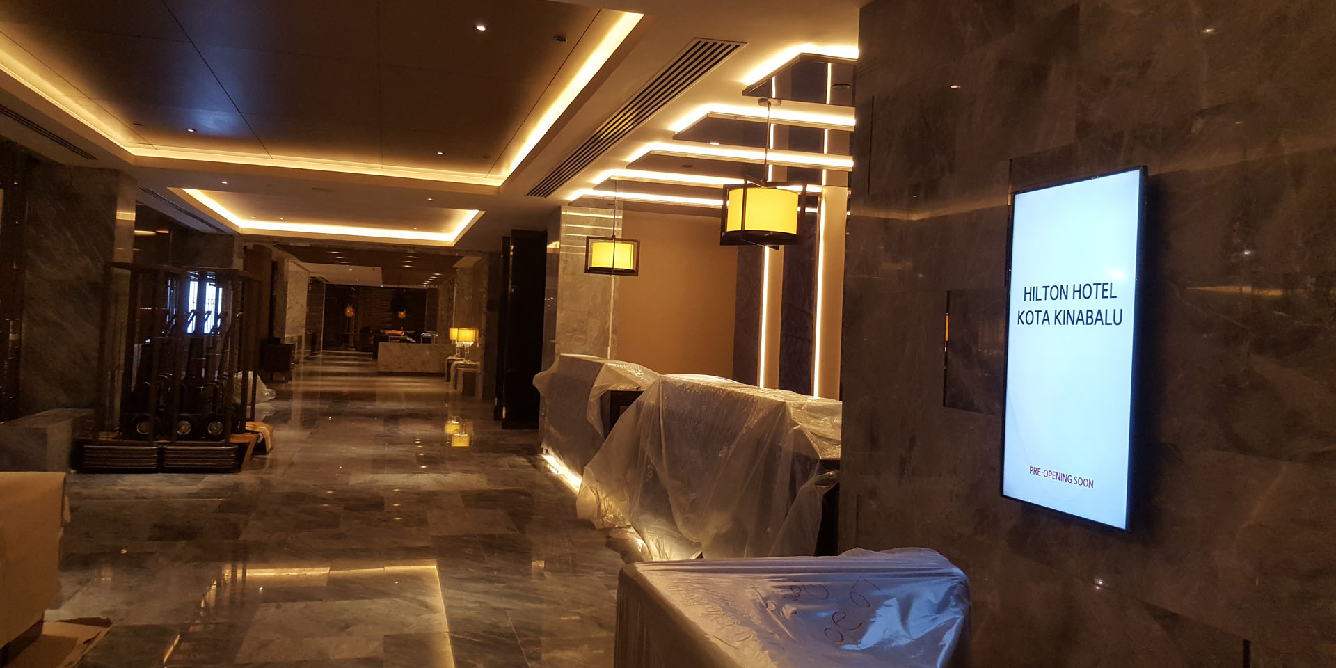 Hilton Hotel KK Digital Signage