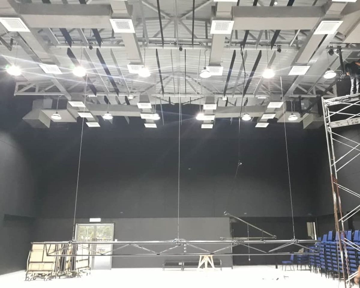 Motorised Lighting Truss For Rekascape Studio