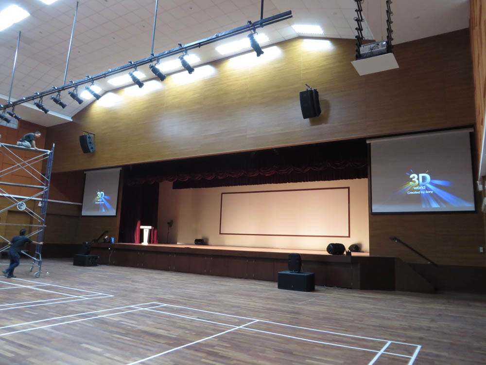 Yoke Nam Hall Side View