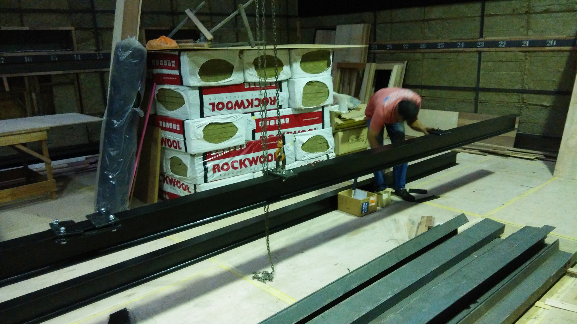 Fabricate custom made steel bracket to mount self climbing motorised hoist