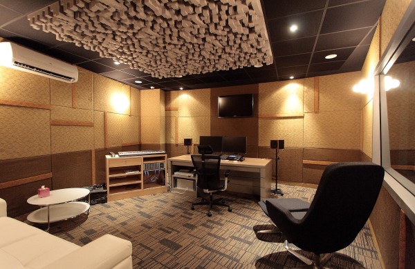 MDEC Post Production Studio Control Room